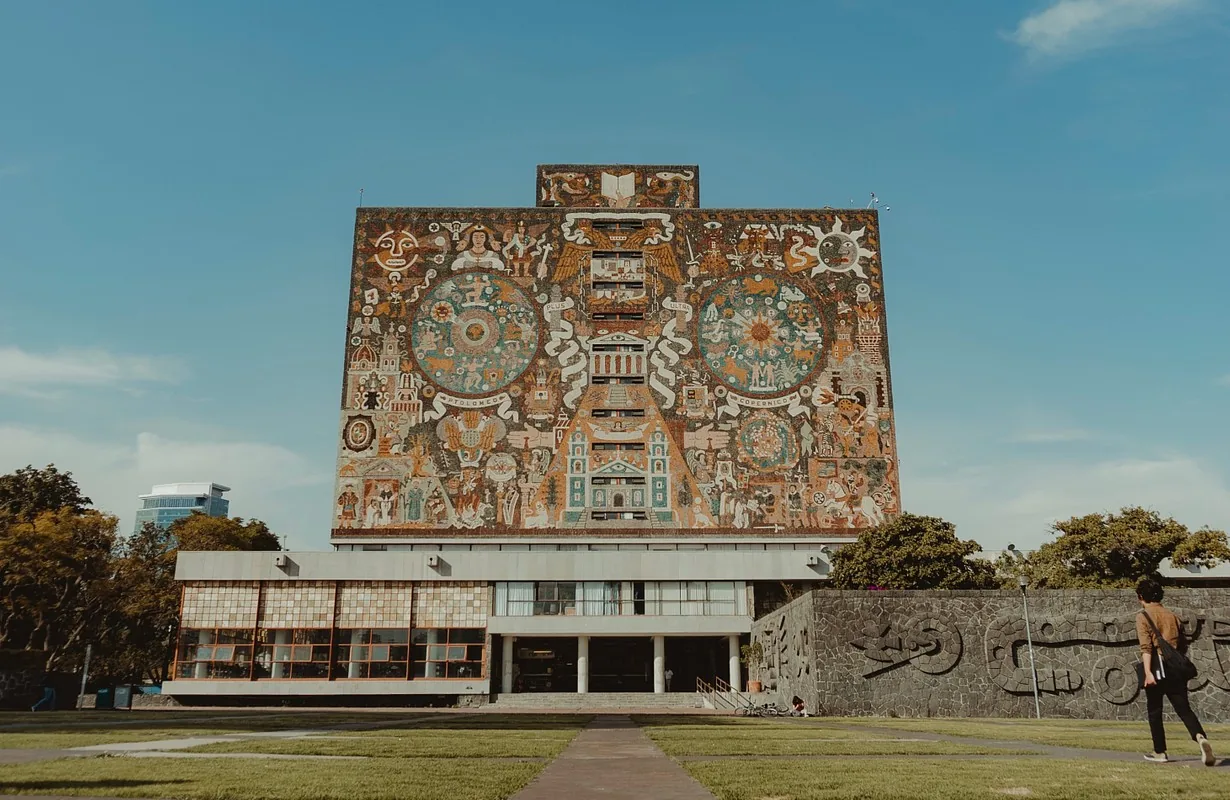 Universidade Nacional Autônoma do México investiga possíveis fraudes no vestibular