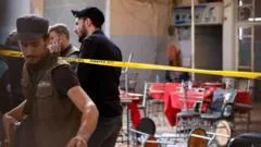 Explosão em café de Damasco deixa seis mortos e 22 feridos