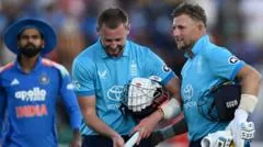 Joe Root destaca aprendizado da Inglaterra em ODIs
