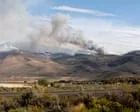 Fogo de Hawk em Reno contém 27% em Nevada