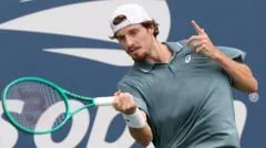 Samuel vence primeiro jogo de Grand Slam, mas se sente nervoso