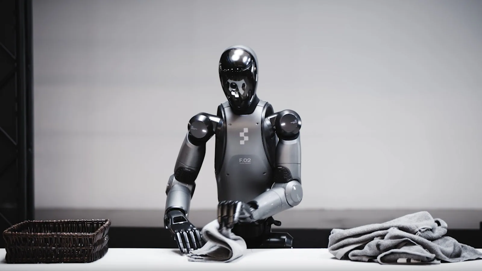 Vendas de robôs humanoides atingiram 7 mil unidades em 2025