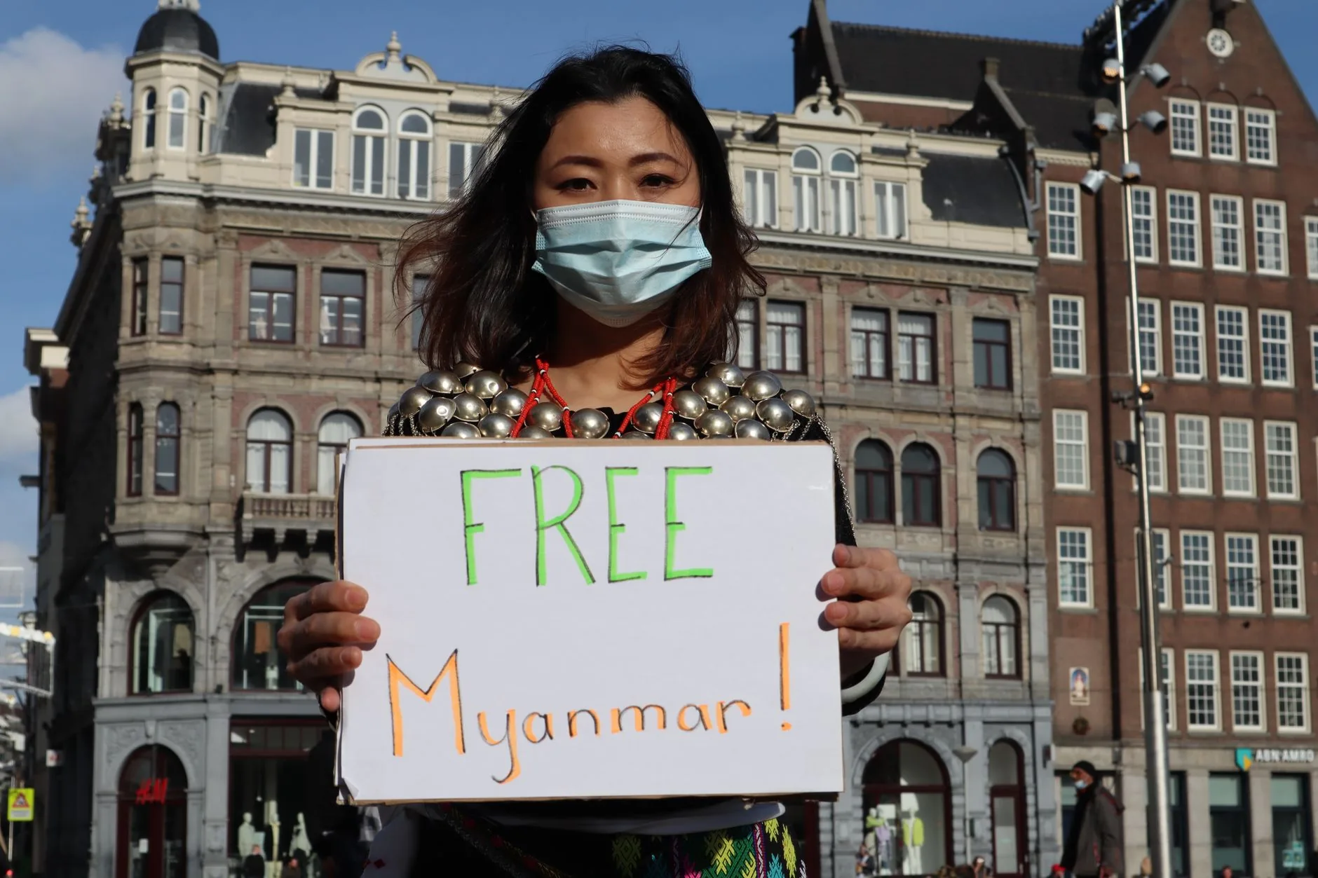 Myanmar busca aproximação com países estrangeiros apesar de isolamento