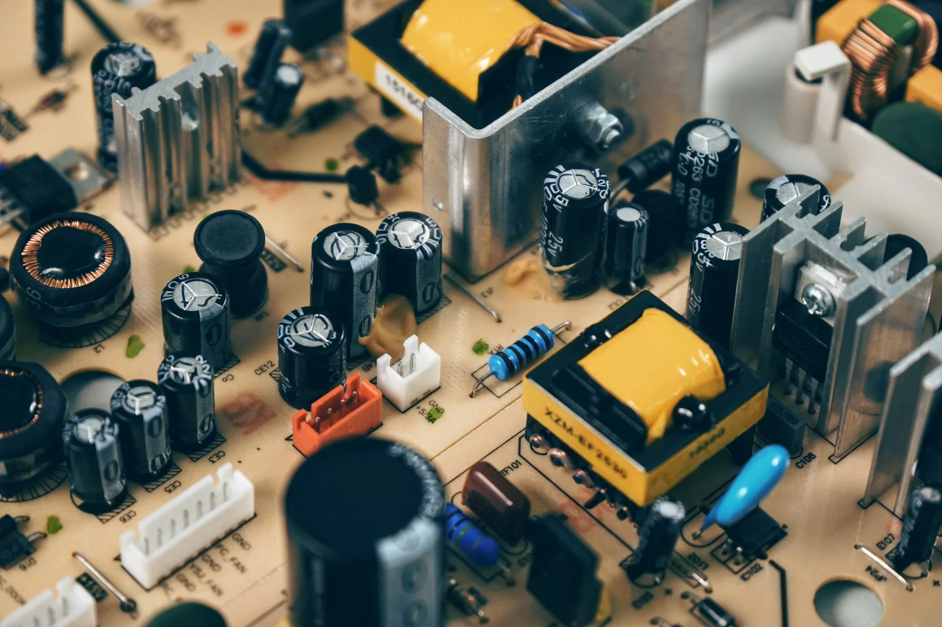 Nexstrom busca revolucionar fabricação de chips com tecnologia de semicondutores bidimensionais