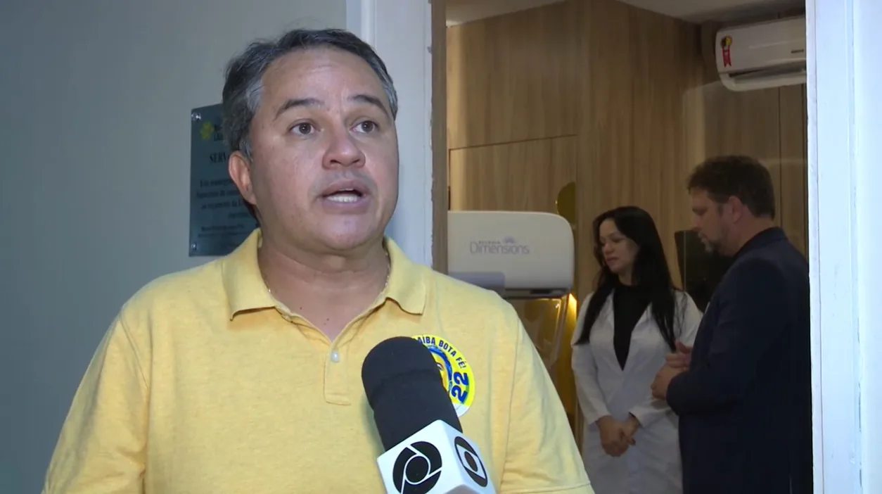 Efraim Filho propõe parceria com rede privada para reduzir filas na saúde da Paraíba