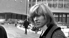Gravações inéditas de David Bowie agora disponíveis para streaming