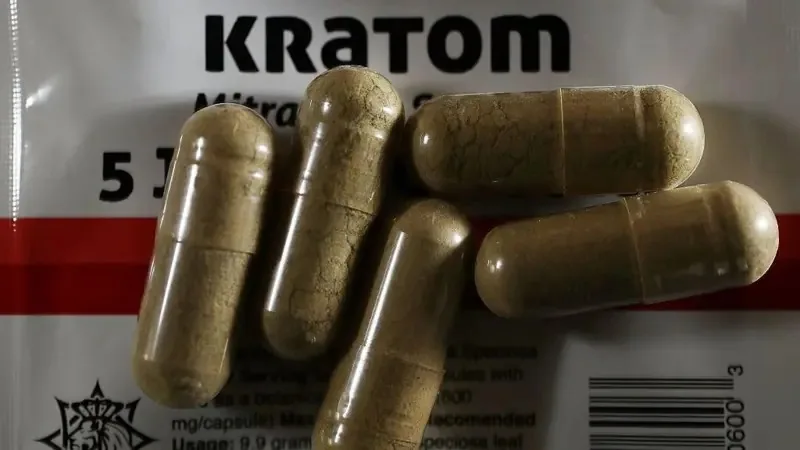O kratom, a 'heroína dos postos de gasolina', ganha destaque nos EUA