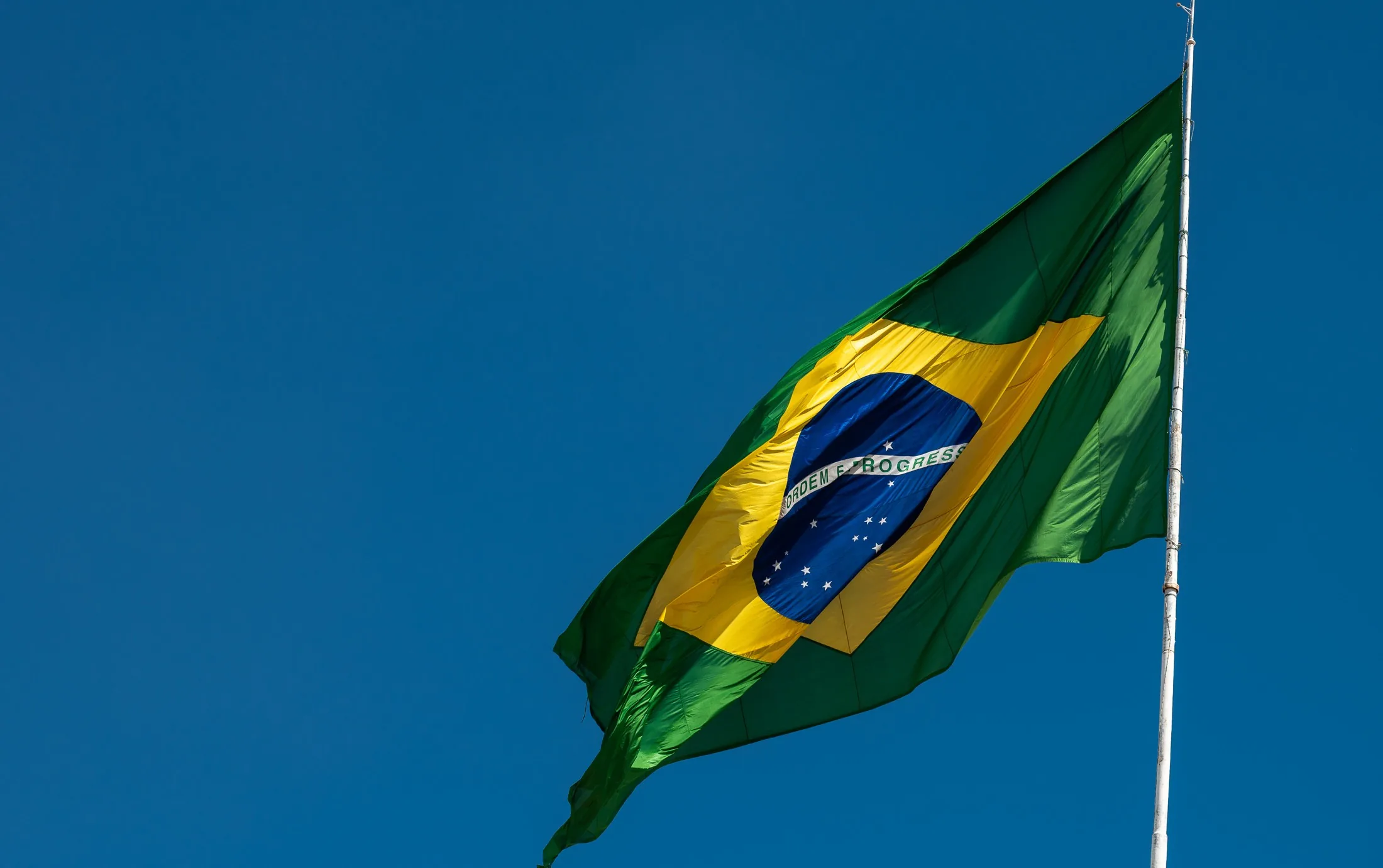 Pesquisa Datafolha: 43% dos brasileiros estão otimistas com o país