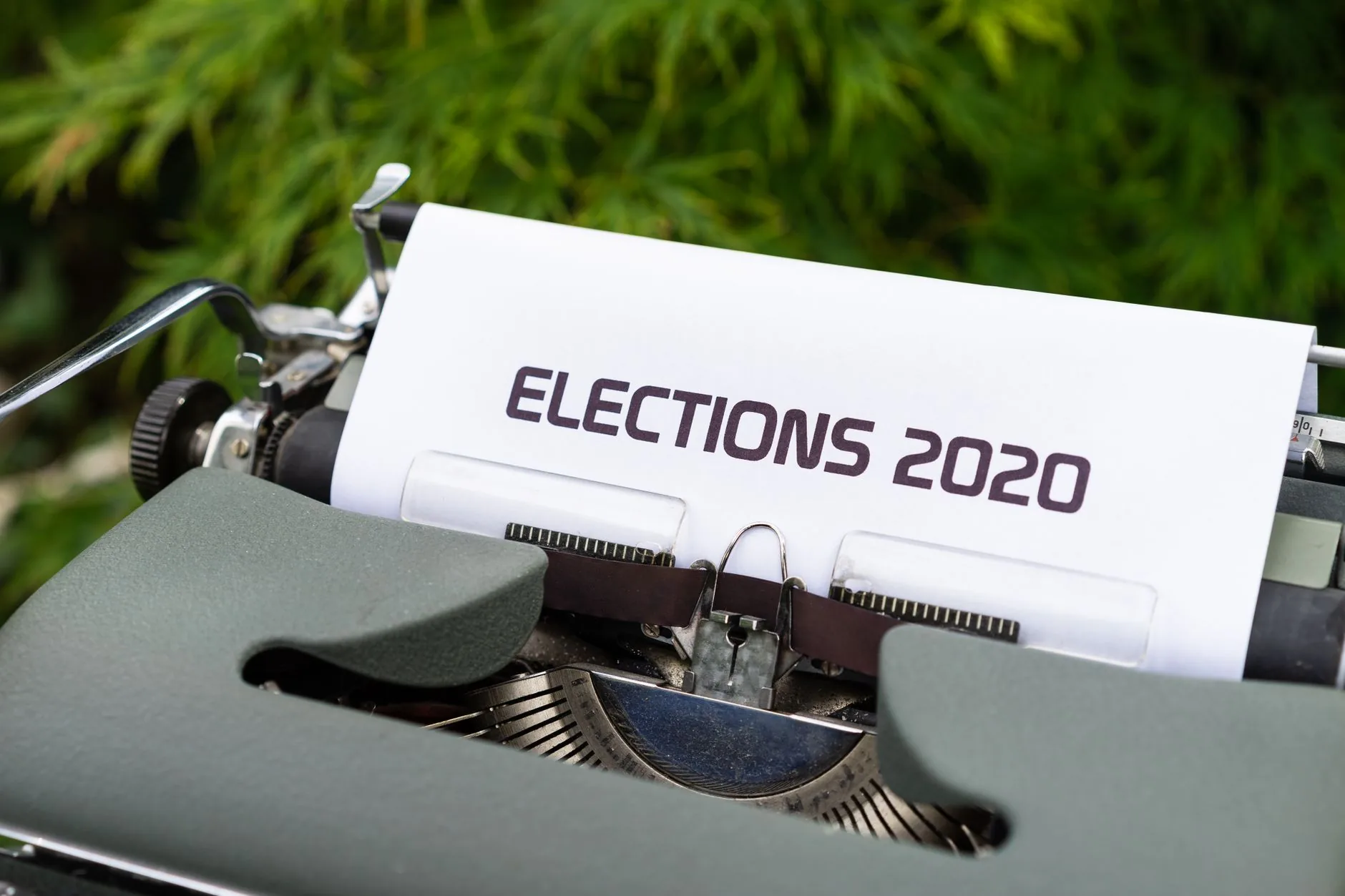 Desinformação e Uso de IA nas Eleições 2026: Alertas do TSE e Especialistas
