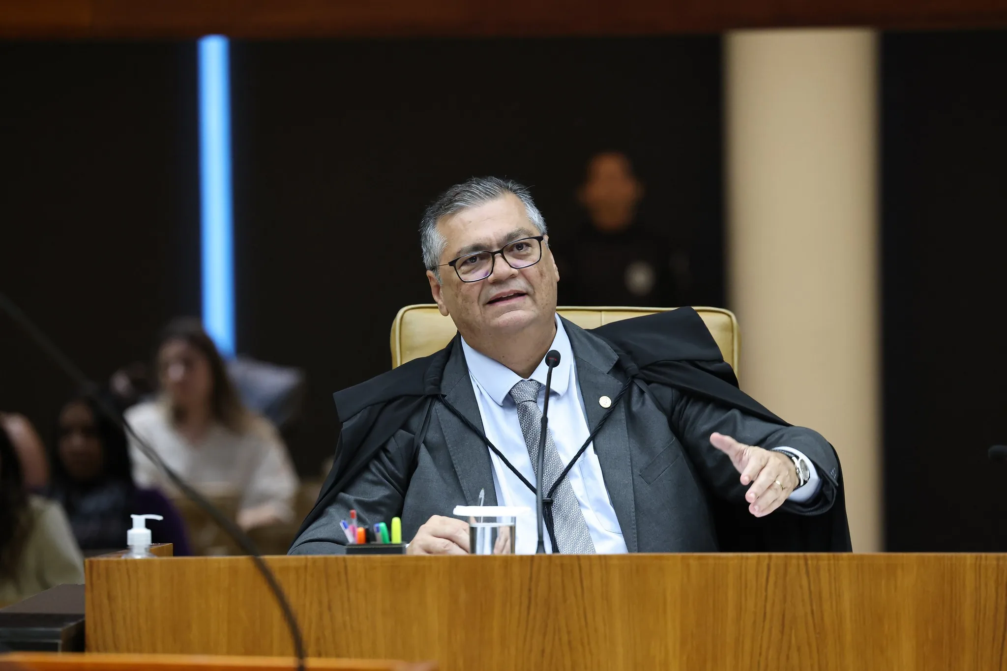 Flávio Dino critica mistura de interesses eleitorais com discussões sobre STF
