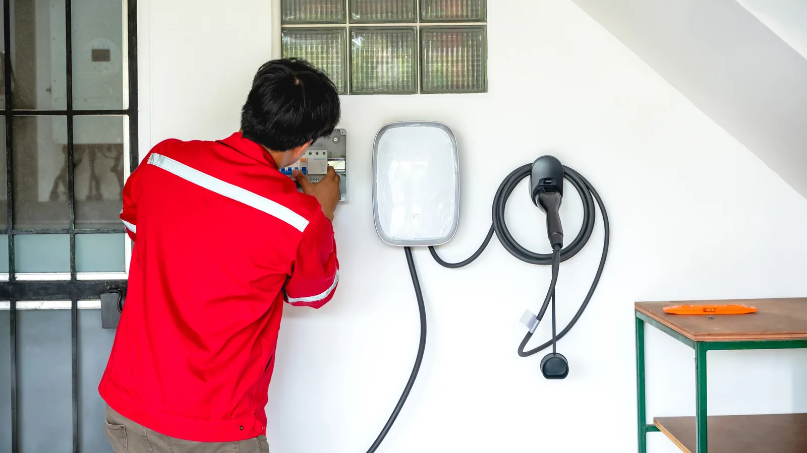 Como escolher entre um carregador de nível 1 e 2 para sua veiculação elétrica?