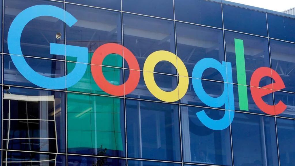 Google é multado em €403 milhões pela UE por uso inadequado de dados de localização
