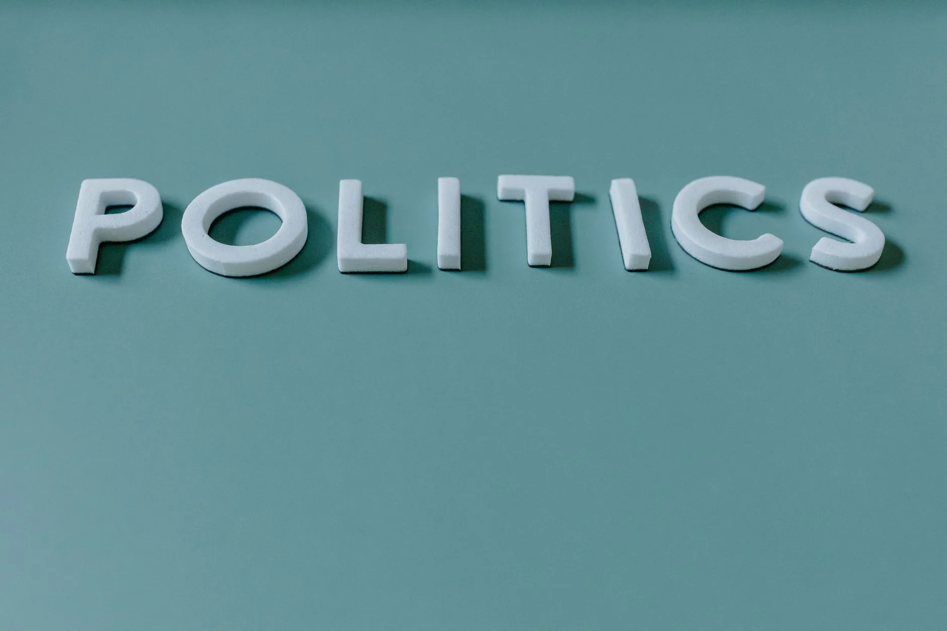 Balanço: Políticas e Debates Eleitorais no Brasil