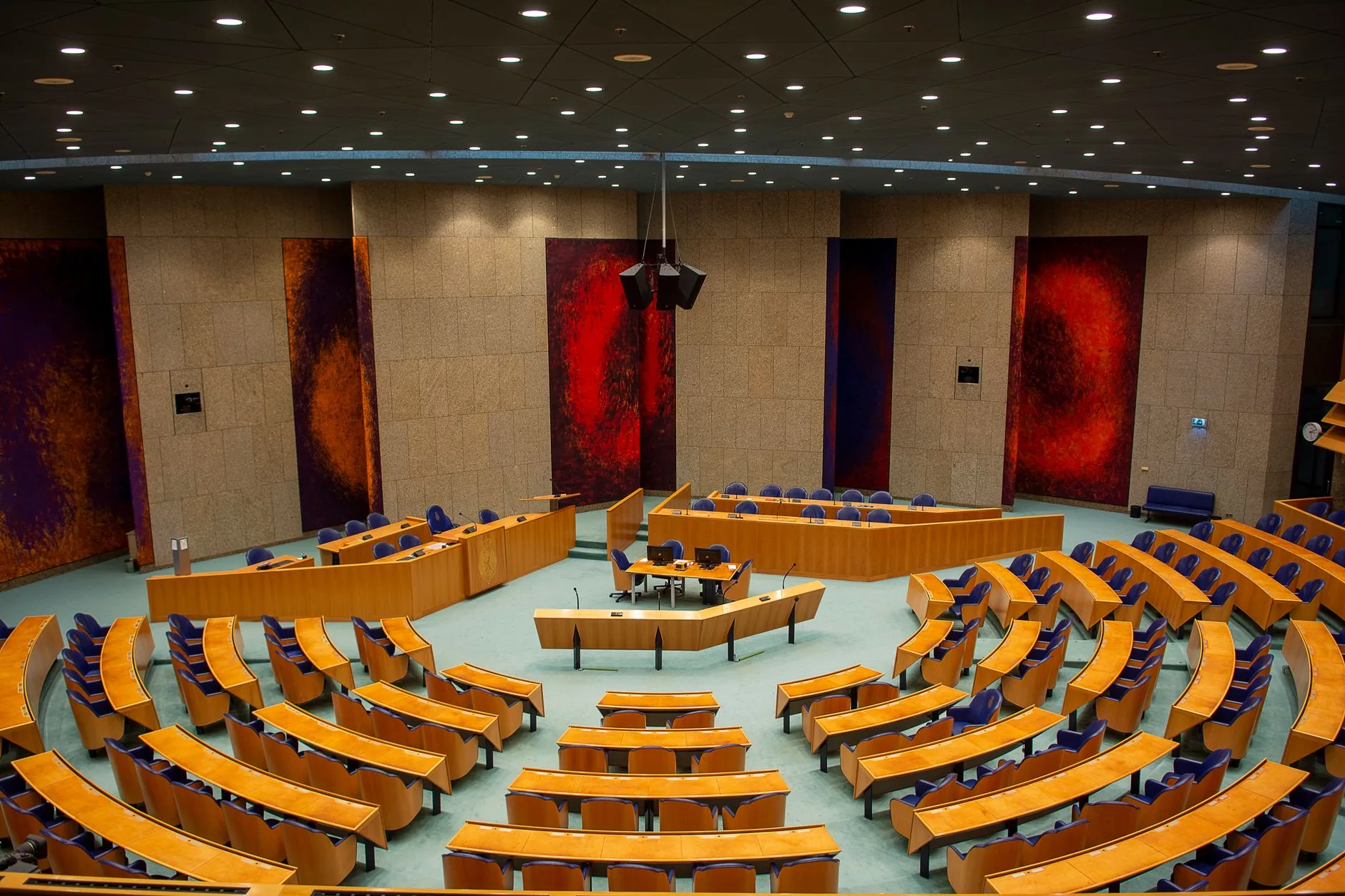 Como nasce uma lei e qual o caminho para aprovação no Congresso