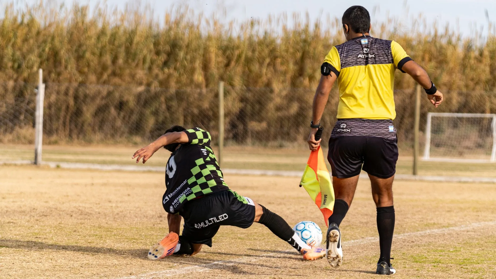 Contexto: Enfrentamentos importantes no futebol brasileiro e internacional