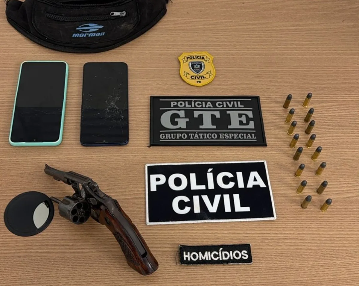 Homem e adolescente são presos por suspeita de matar jovem no Litoral Norte da Paraíba