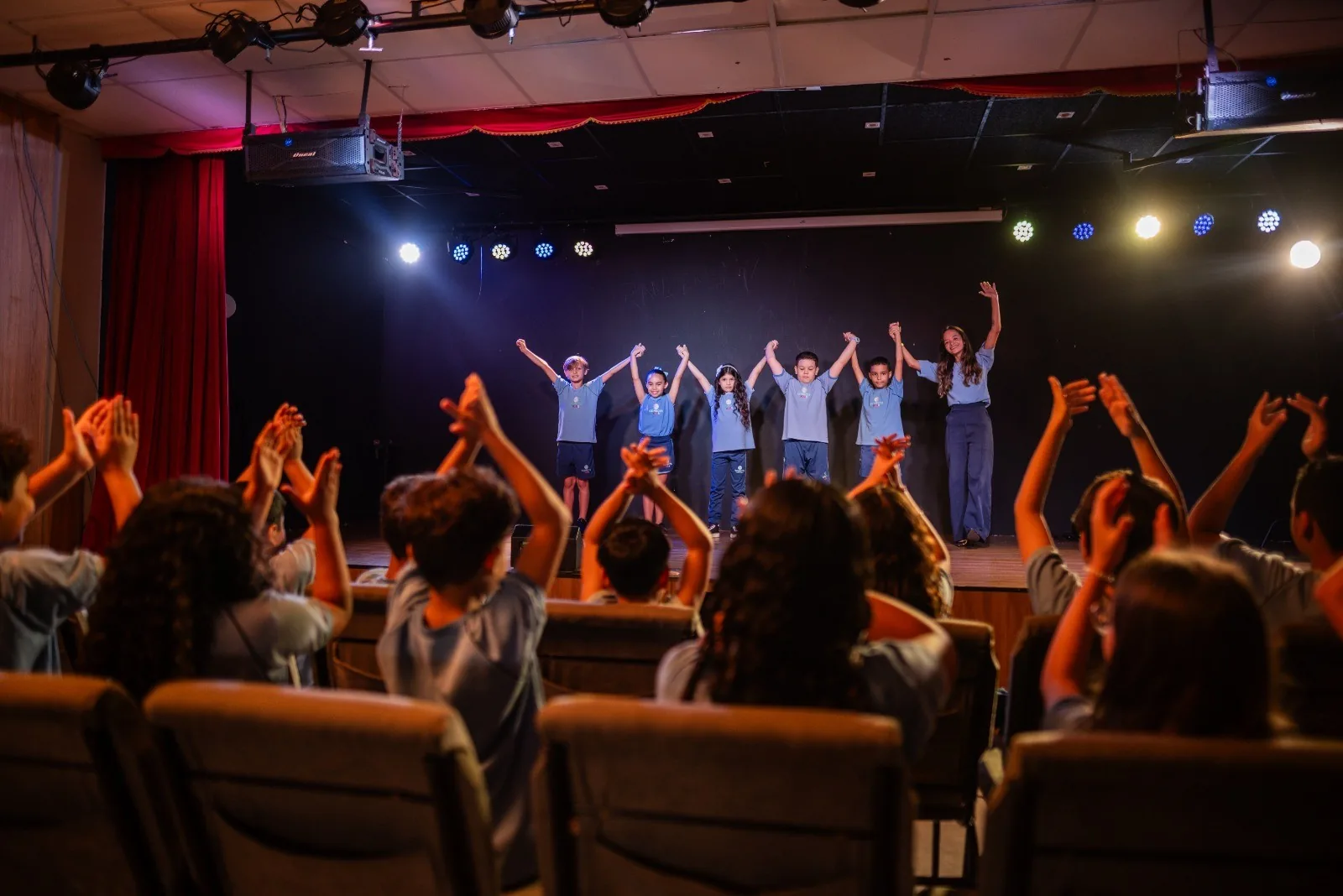 Colégios oferecem experiências além da sala de aula