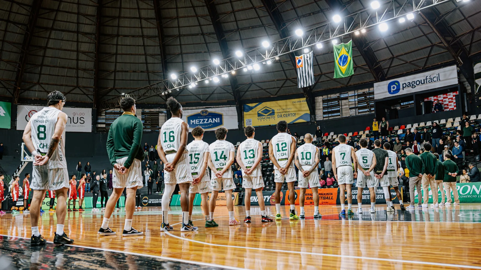 Bauru e Paulistano se enfrentam em jogo decisivo pela semifinal