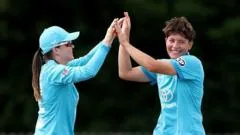 Wong lidera England ao derrotar Ireland e fechar série