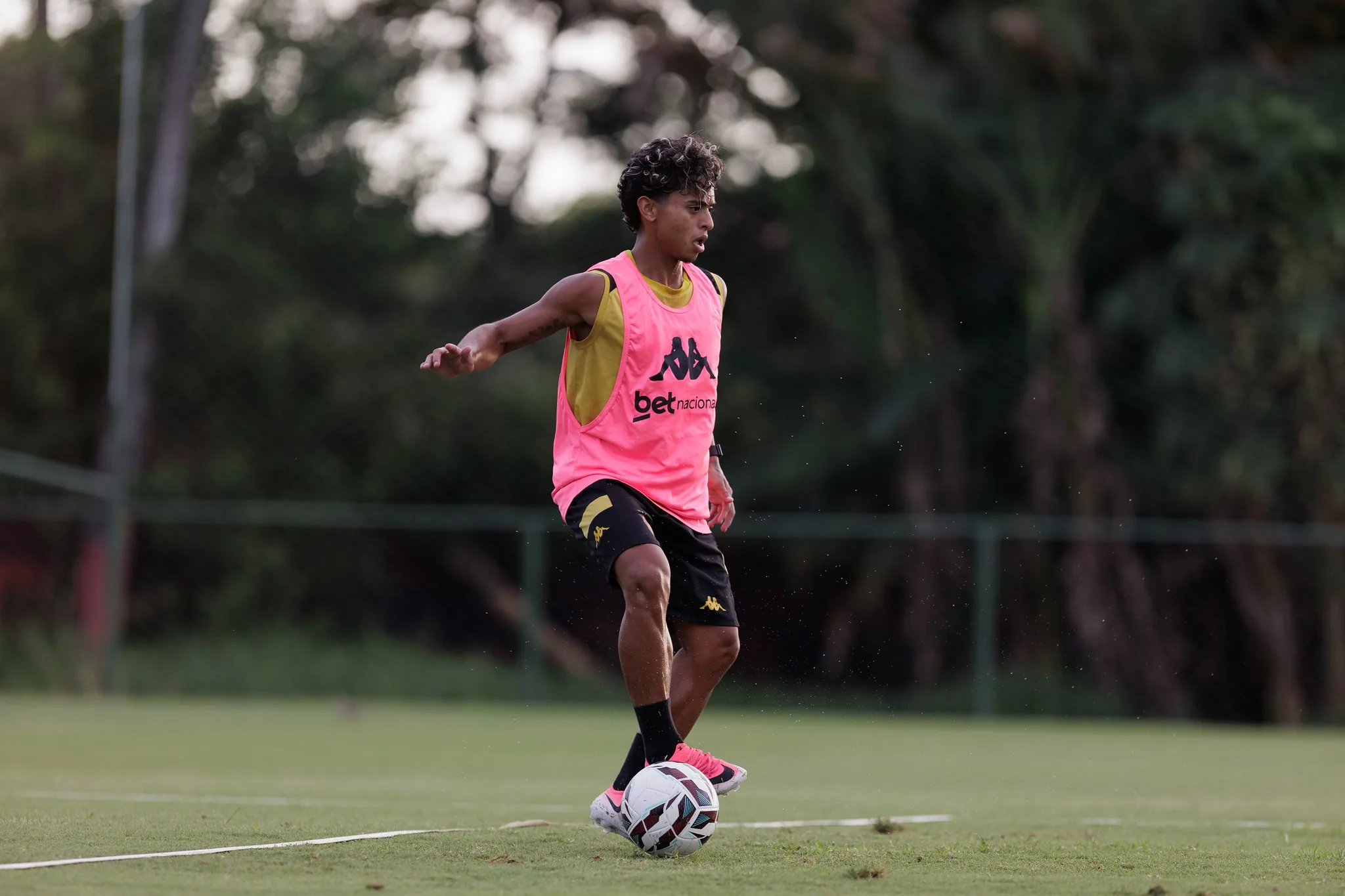 Sport reverte suspensão de atacante Kervin Andrade