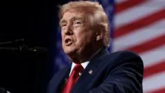 Trump defende unificação da Irlanda em visita a Dublin