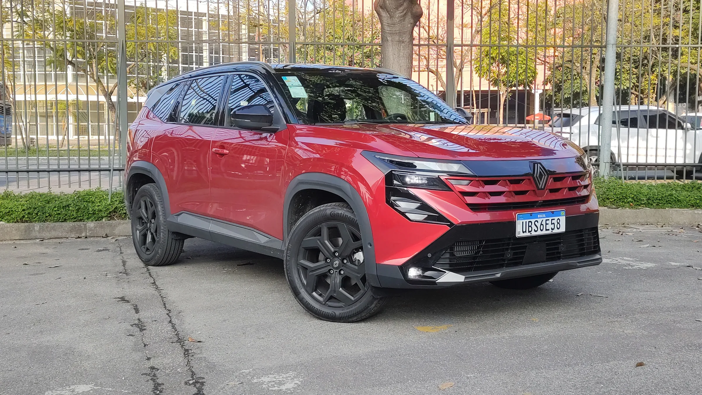 Renault Boreal acumula prêmios, mas não decola em vendas