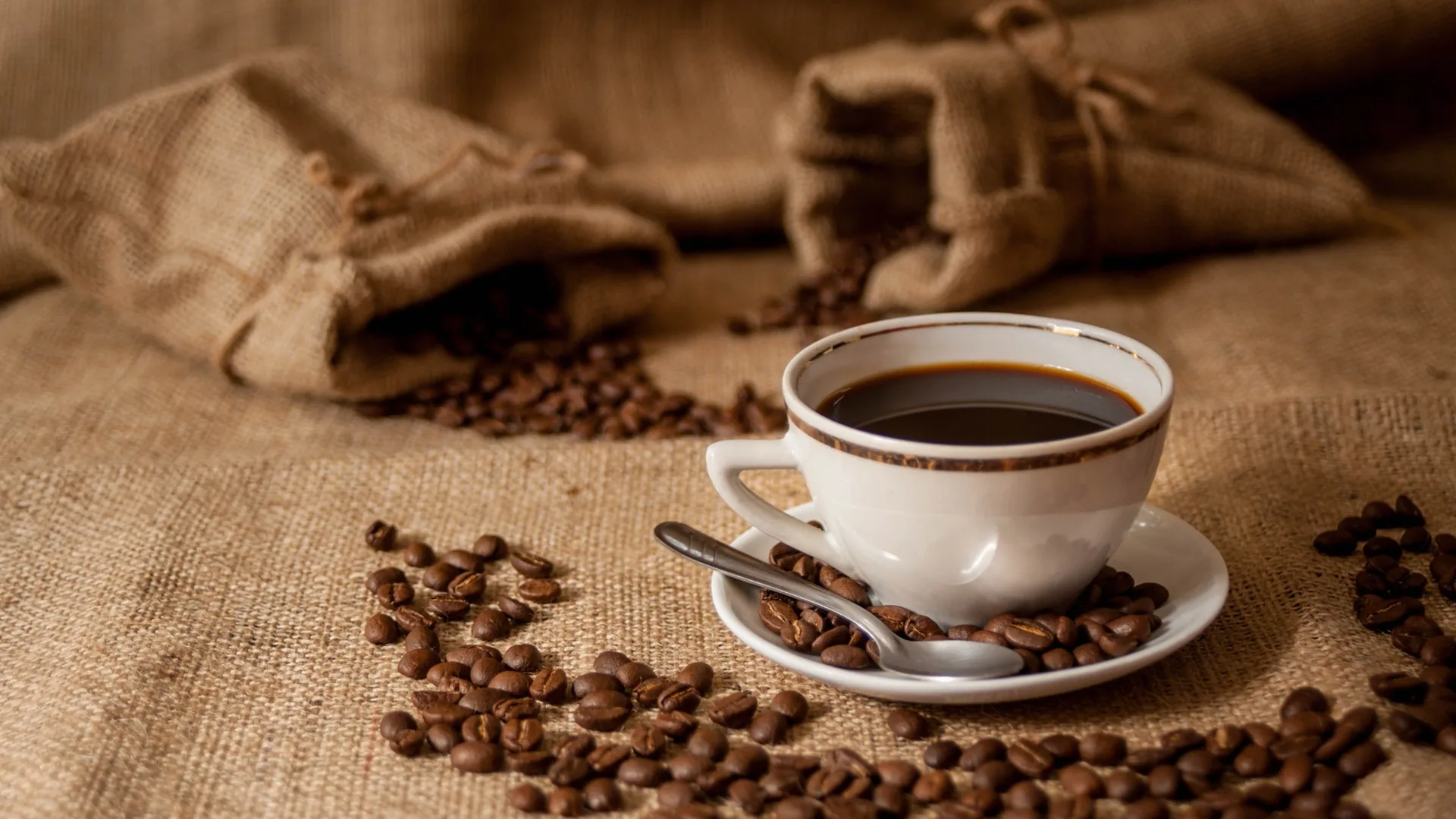 Por que a cafeína afeta algumas pessoas mais do que outras?