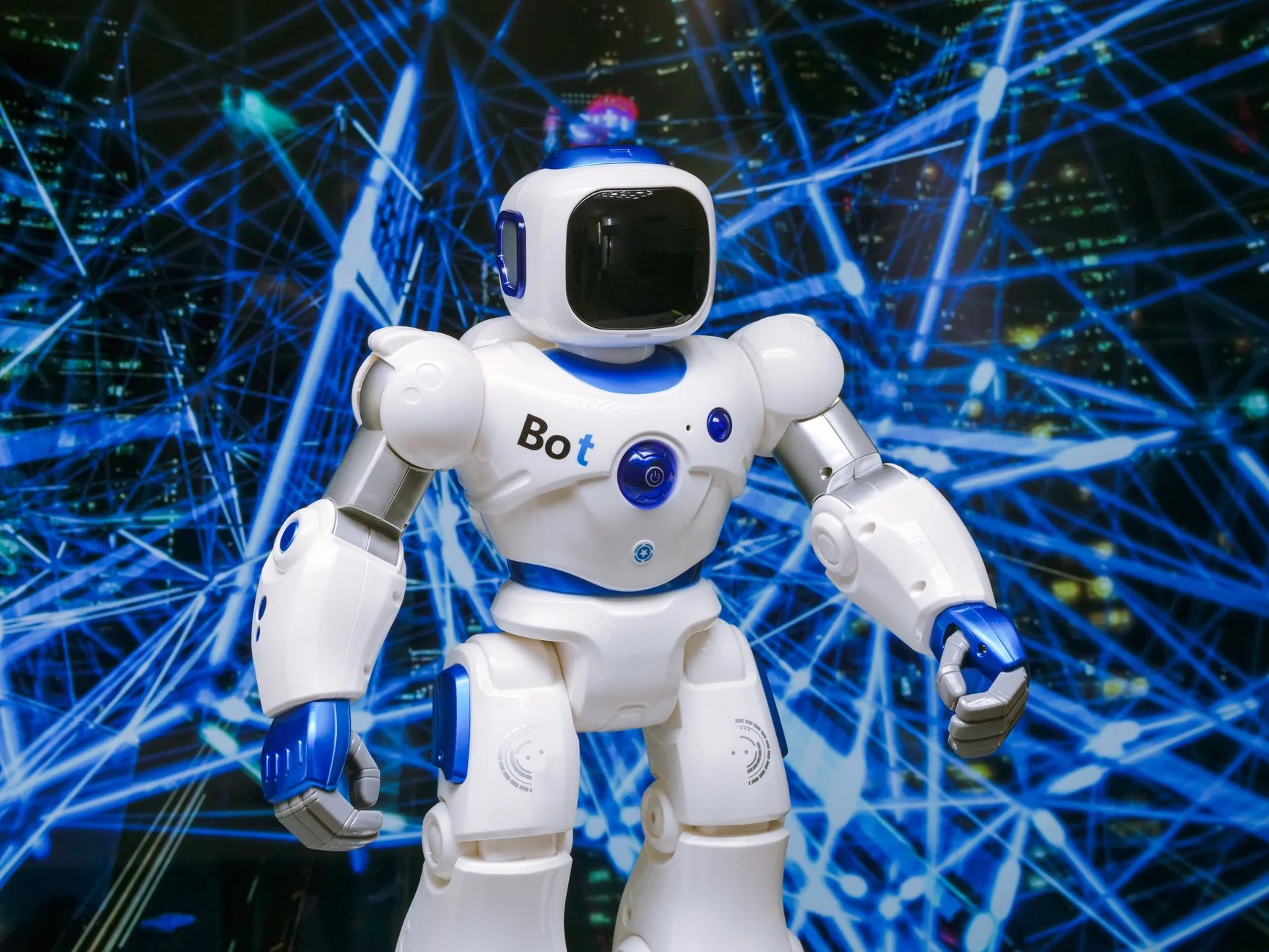 OpenAI pausa novas inscrições no plano Pro devido ao alto demanda por Astra