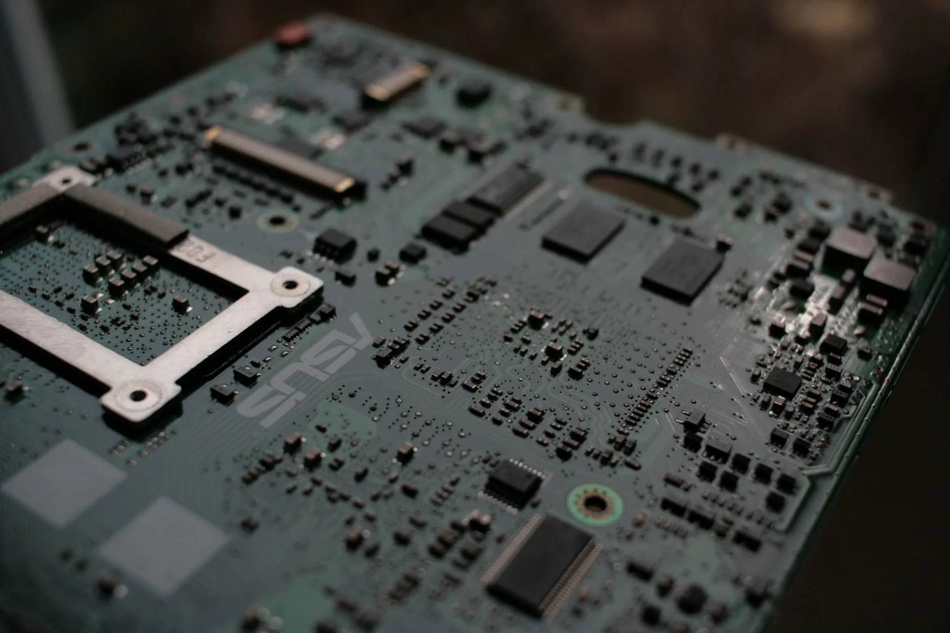 Jensen Huang explica por que a Nvidia deve crescer 70% no próximo ano