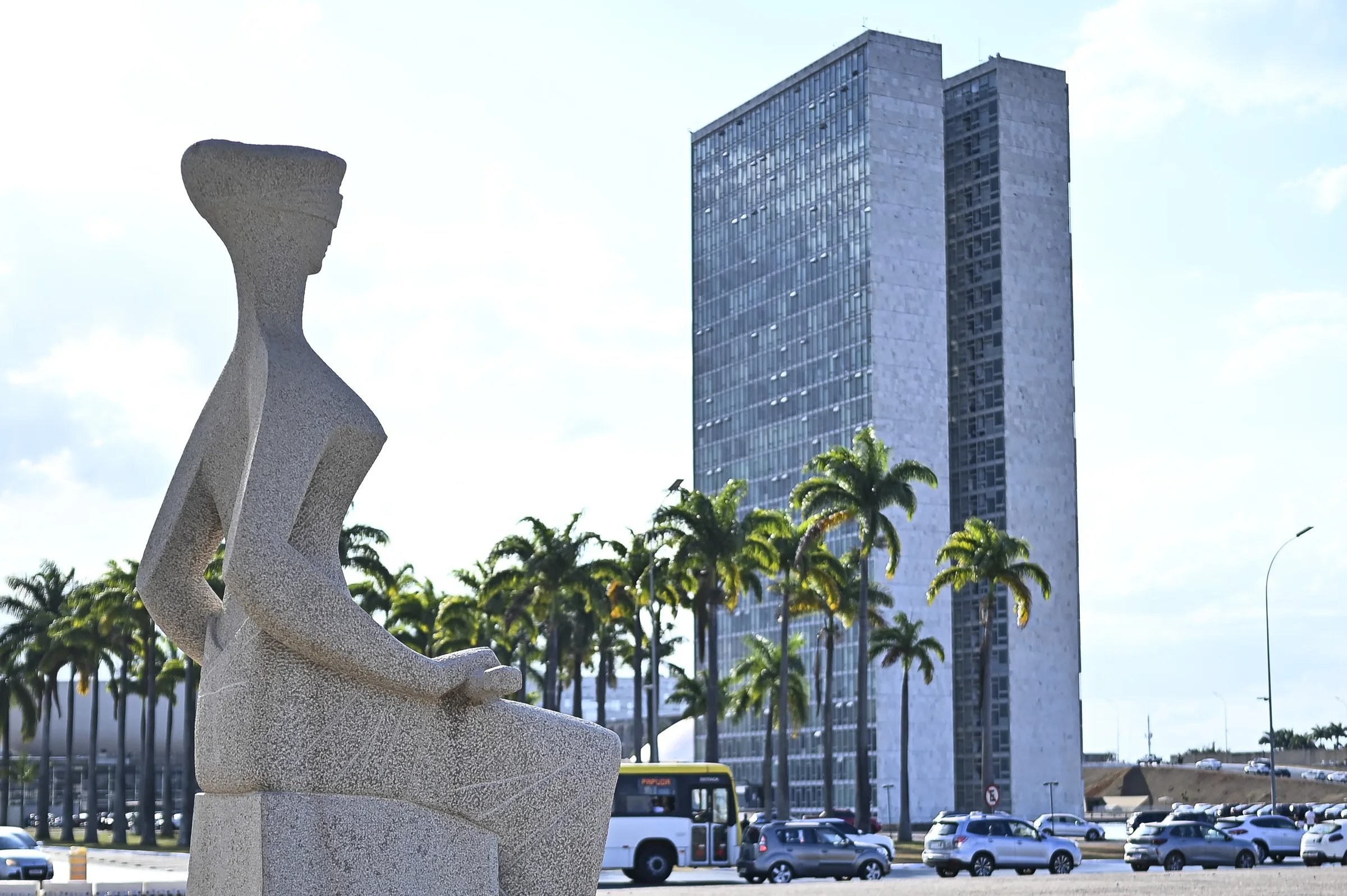 Parlamentares articulam reforma do Judiciário no Congresso
