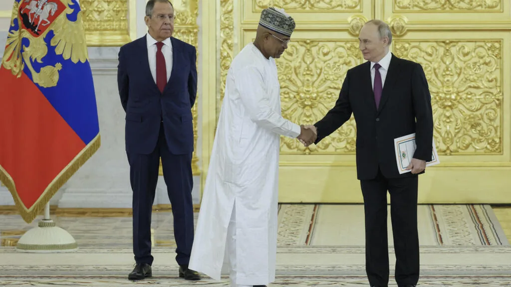 Nigéria: rebelião fracassada destaca dependência do governo de mercenários russos