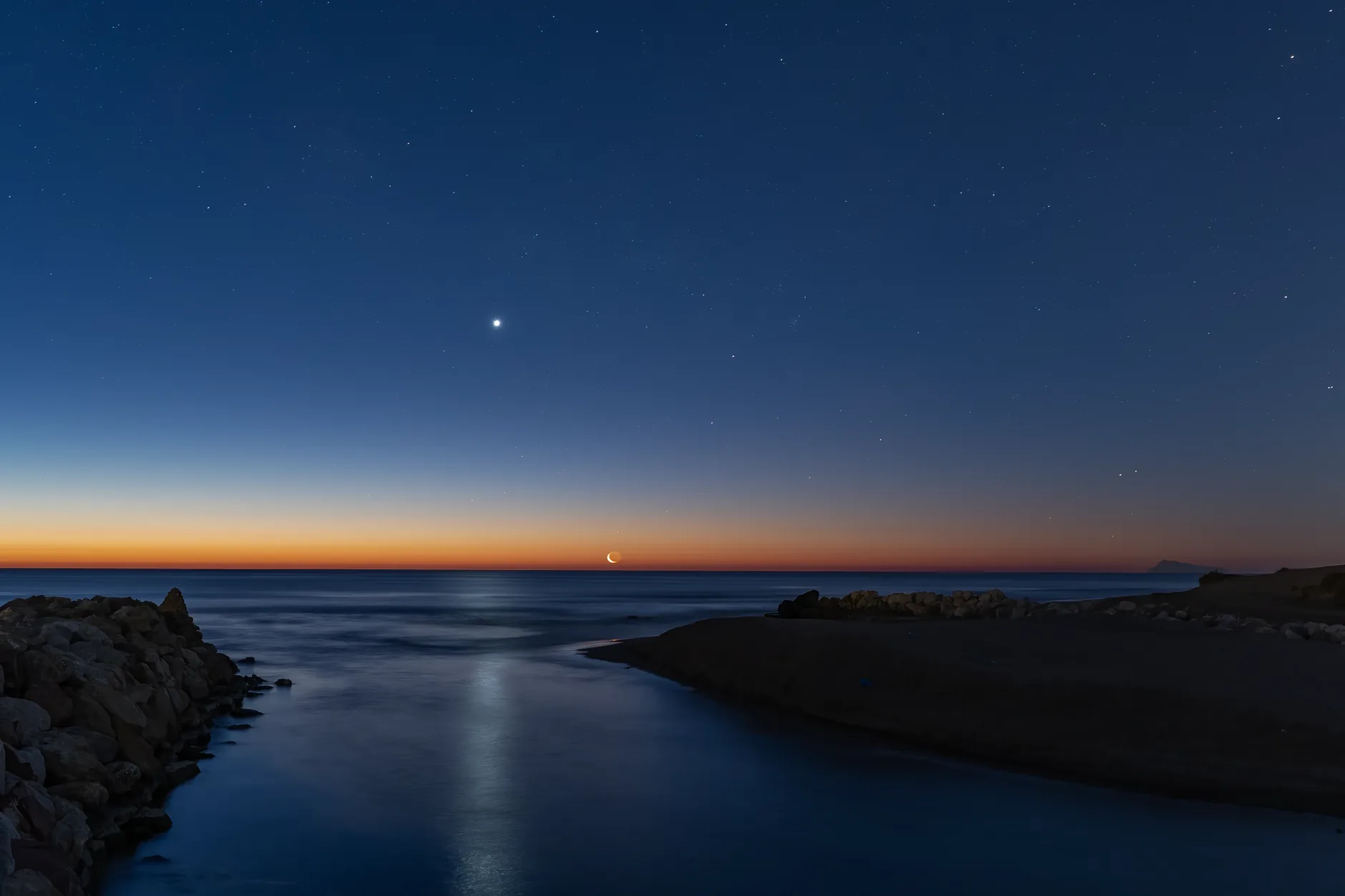 September Offers Celestial Wonders