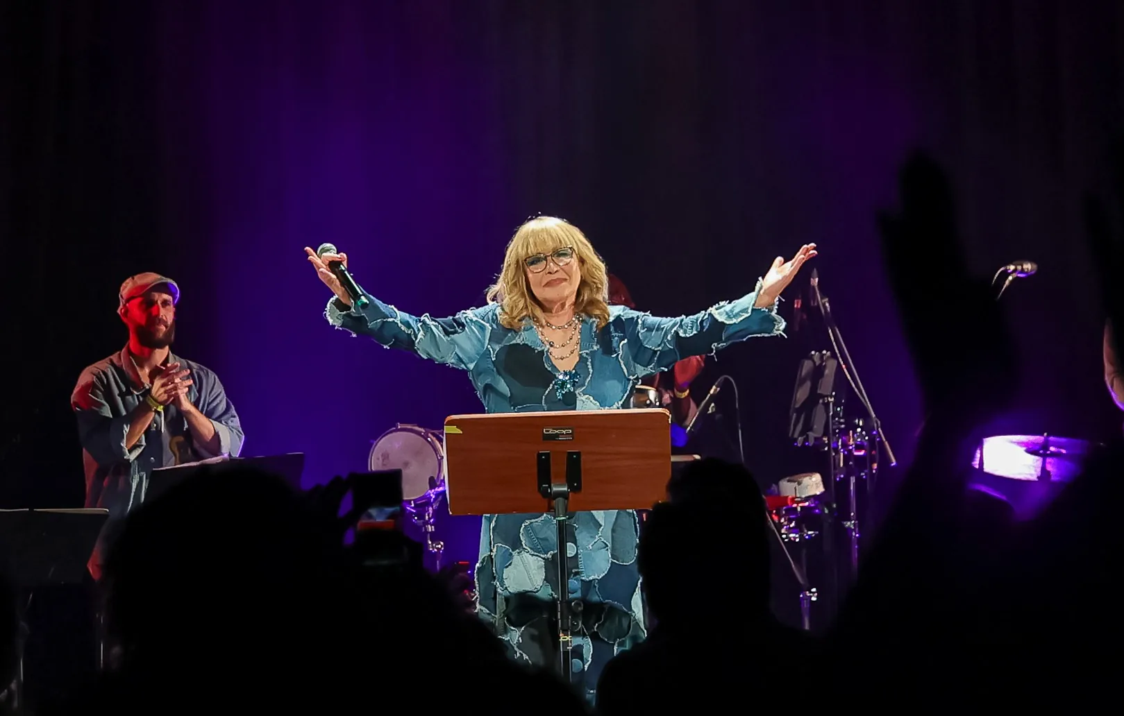 Claudya celebra 60 anos de carreira em novo álbum
