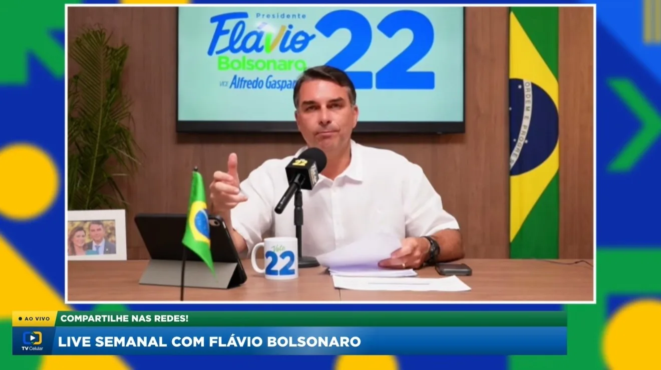 Flávio Bolsonaro anuncia criação de site para recrutar fiscais de urna