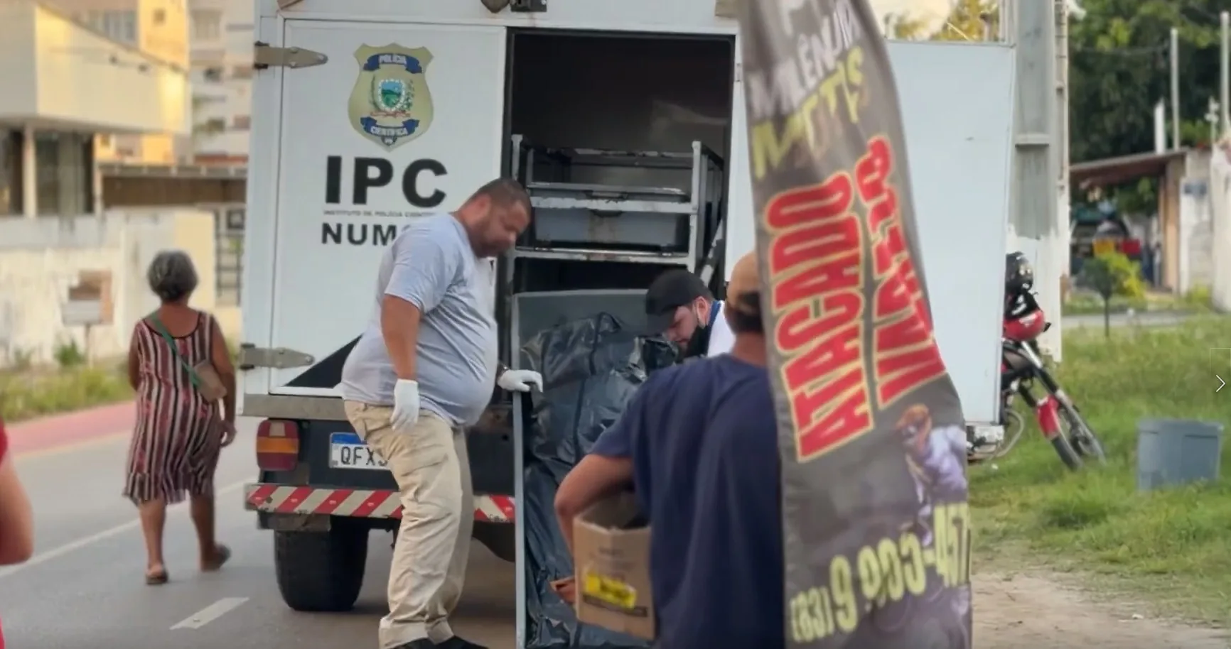 Homem é morto a tiros enquanto trabalhava em oficina