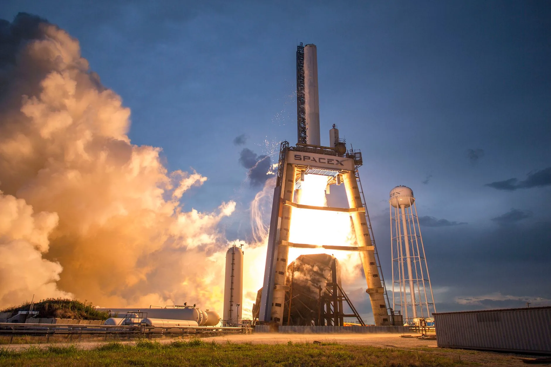 Investidor de longa data da SpaceX dá parte de suas ações para investidores