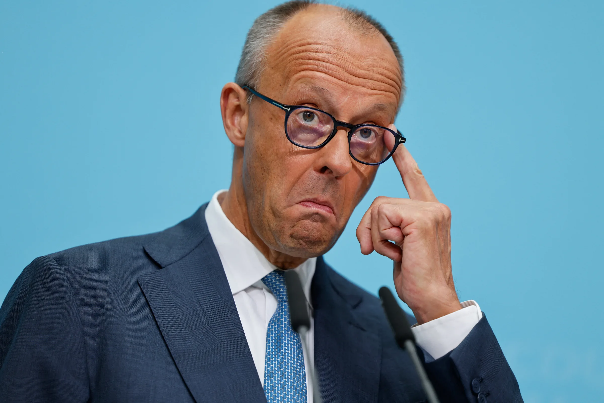 Merz se declara 'profundamente chocado' após derrota da CDU