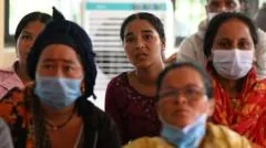 Morte ultrapassa 1.000 em Nepal devido a enchentes no limite com Tibet