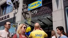 Ikea corta preços em resposta às pressões sobre o custo de vida