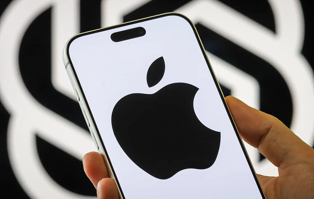 Musk encerra disputa judicial com Apple sobre integração de ChatGPT