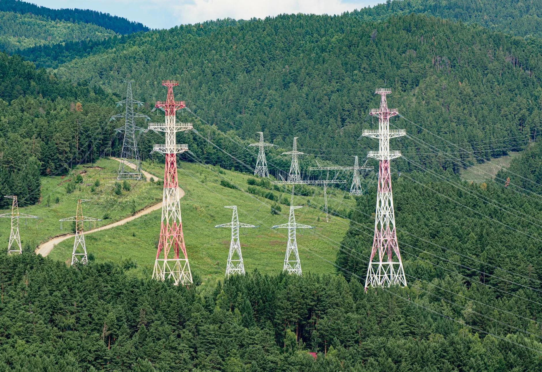 TCU recomenda análise de alternativas à caducidade da Enel em SP