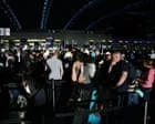 Falha em sistema de controle aéreo causa caos para centenas de milhares de passageiros