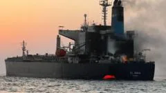Ataque a navio-tanque no Estreito de Ormuz deixa dois tripulantes desaparecidos
