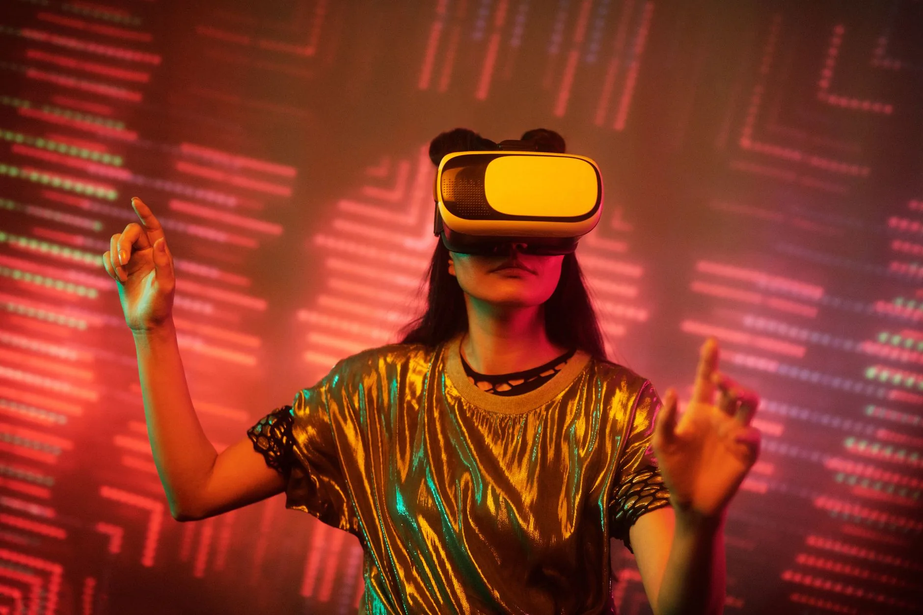 Meta anuncia novas VR glasses com foco em entretenimento