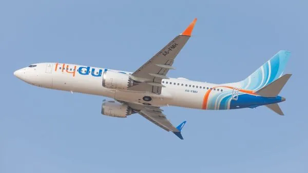 Boeing identifica falha em software do 737 Max