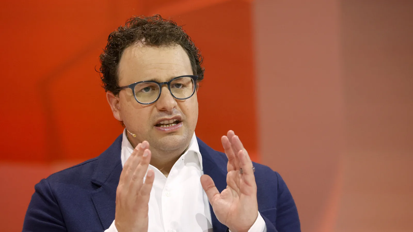 Anthropic escolhe Accenture para avaliar segurança de modelos de IA