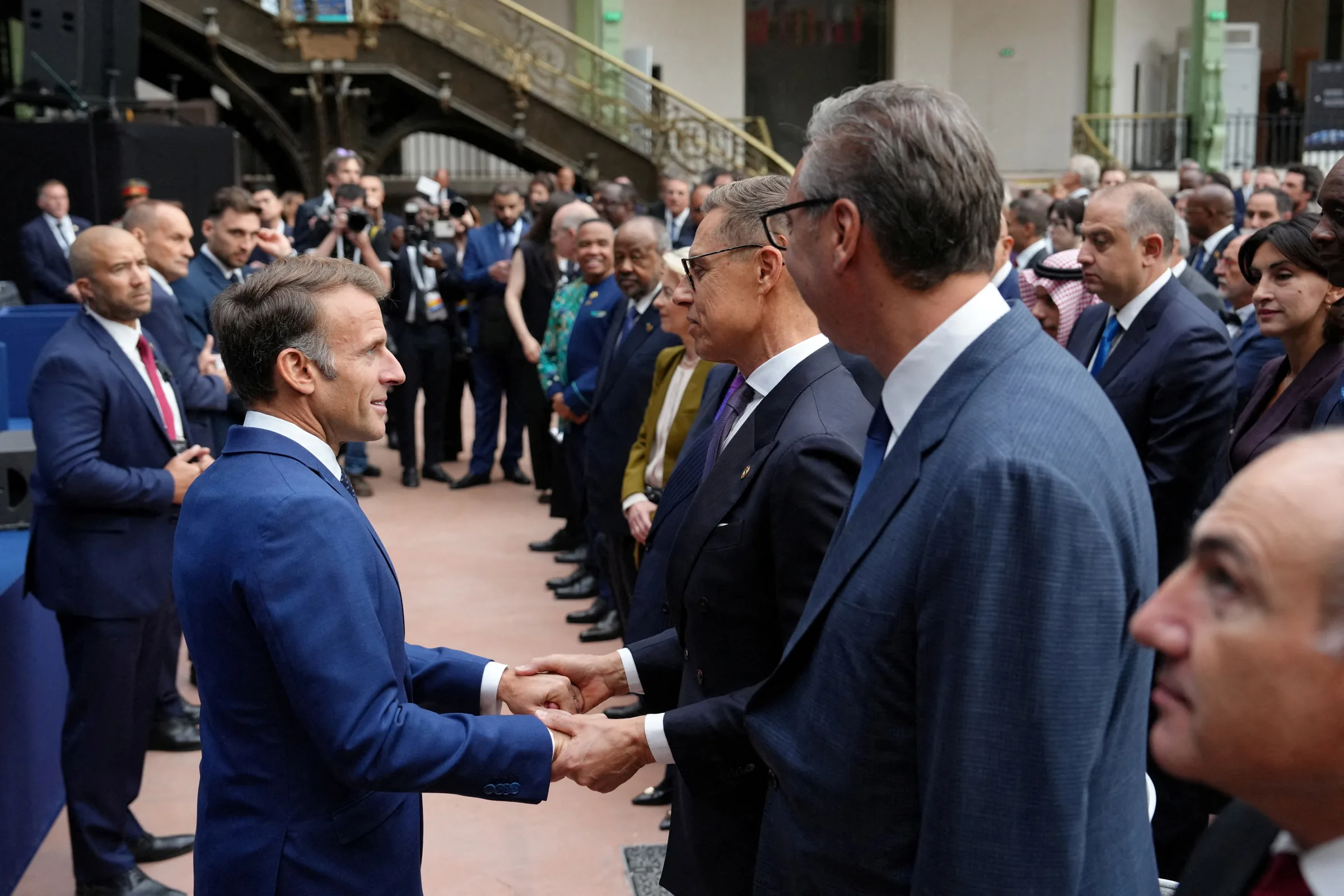 Finlândia adere à iniciativa francesa de dissuasão nuclear avançada
