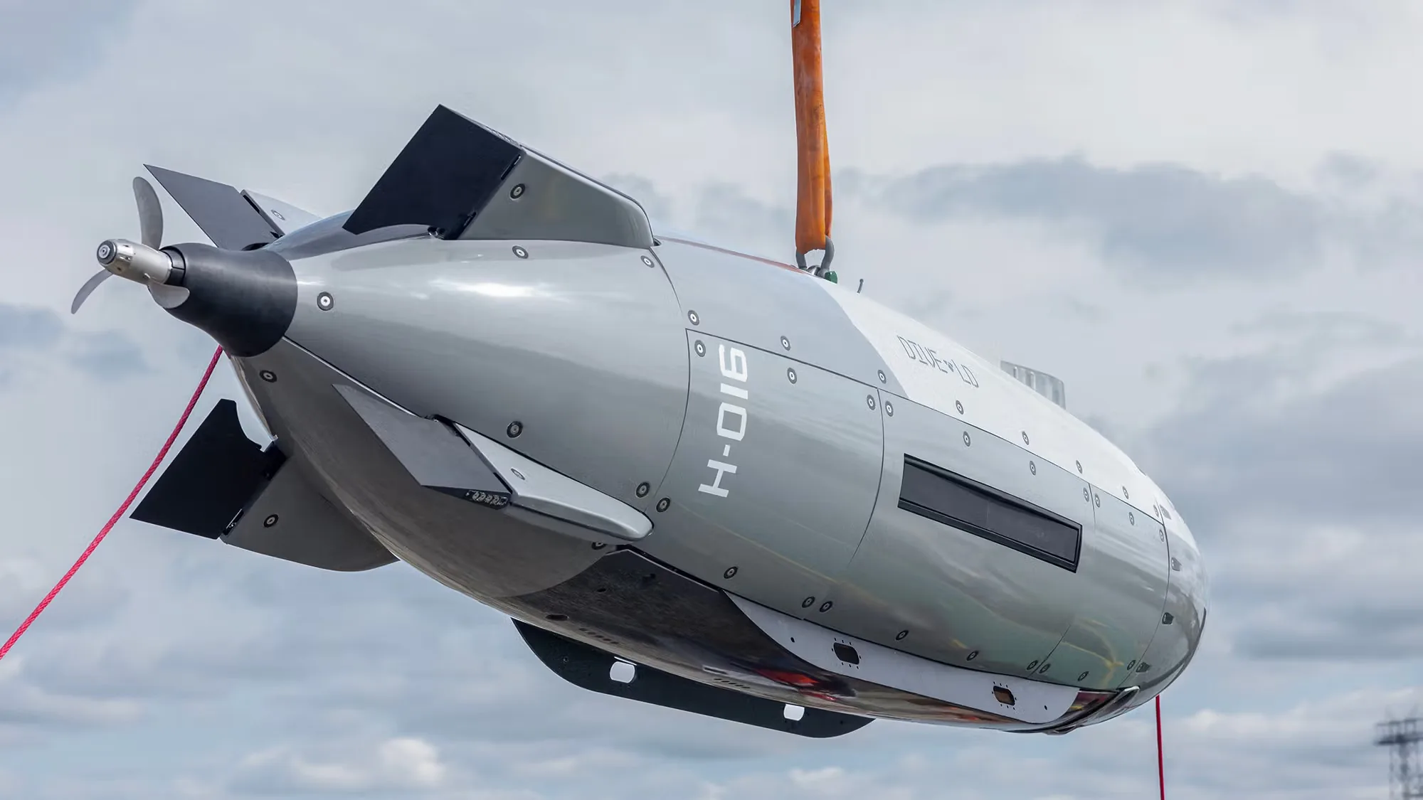 Irã captura drone submarino dos EUA no Estreito de Ormuz