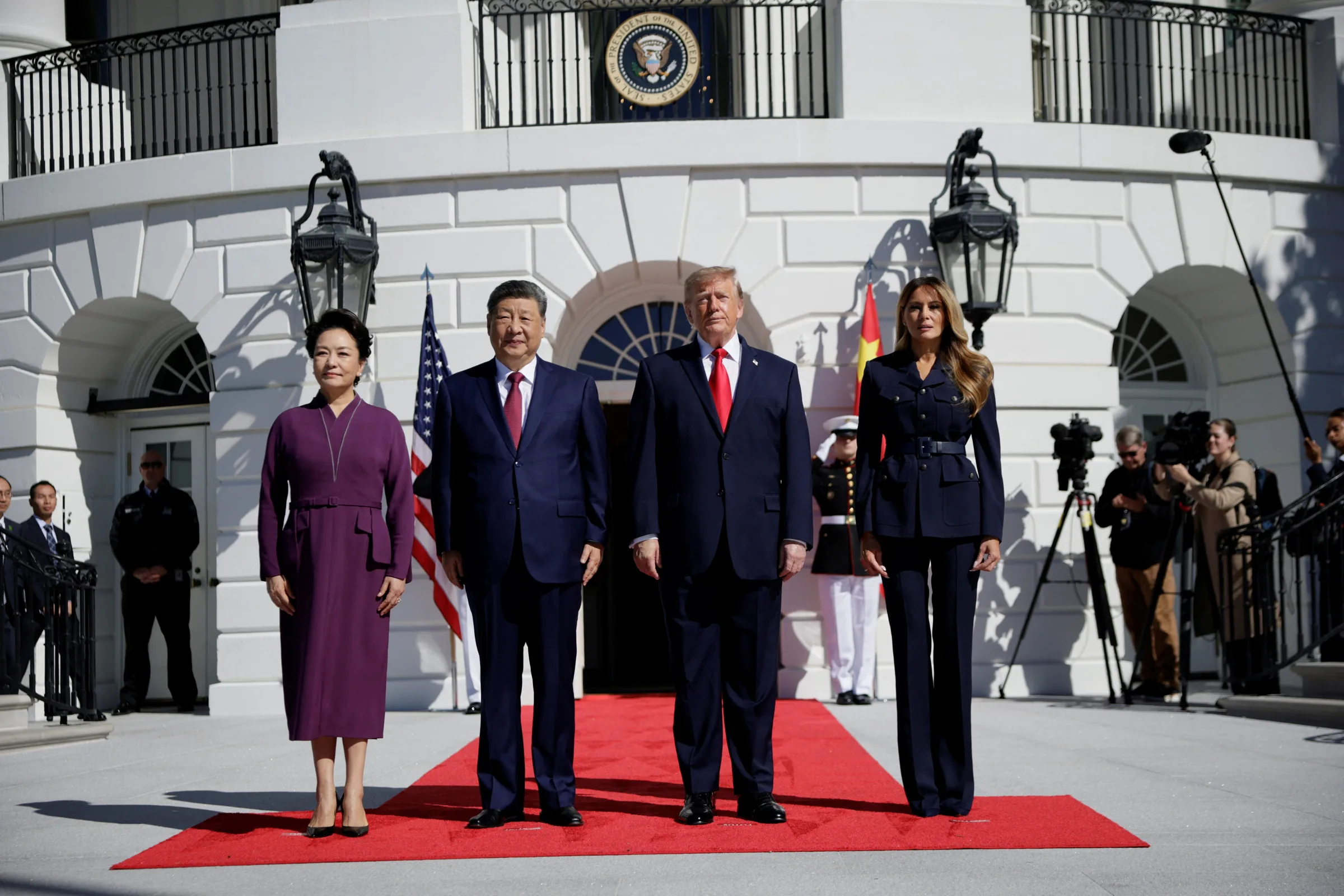 Trump minimizou venda de armas a Taiwan e perguntou a Xi Jinping se ele queria comprar armas dos EUA