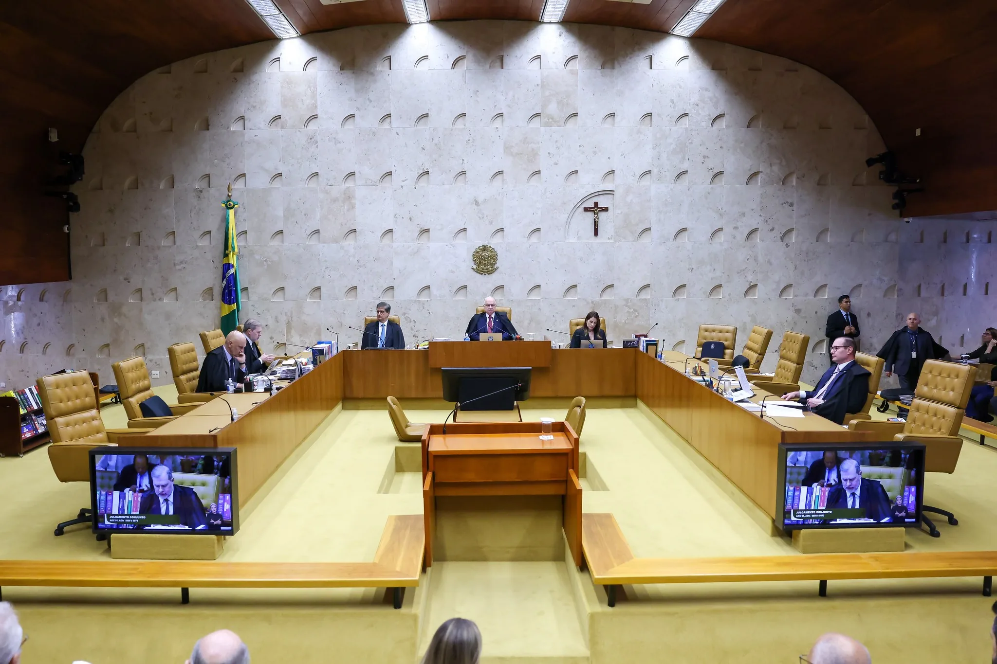 Crise no STF não influencia voto para presidente, segundo pesquisa